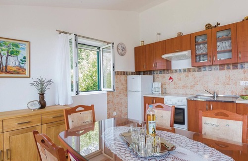 Tucepi House | 2 bedroom awesome home in Gornje Tucepi