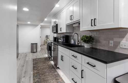 Spanish Fork Apartment | 2-bedroom basement apartment with a touch of class - your "Home Away from Home"