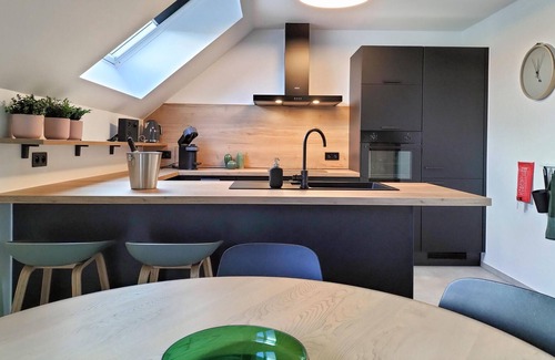 Bievre Apartment | 2 bedroom beautiful apartment in Bièvre