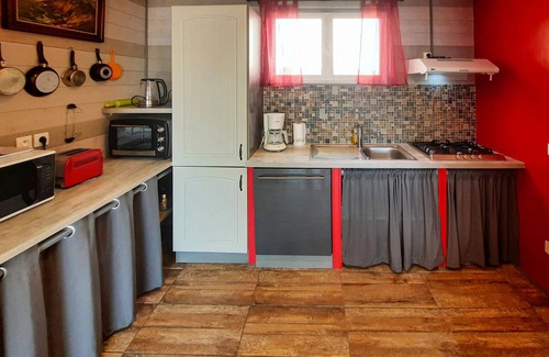 Plogoff House | 2 bedroom beautiful home in Plogoff