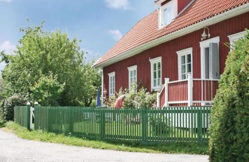 Eskilstuna House | 2 Bedroom Beautiful Home In Eskilstuna