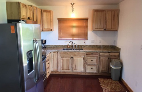 Lansing Cabin | 2 Bedroom Cabin Fantastic Mississippi River View