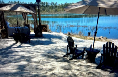 Thomas Drive Cabin | 2 Bedroom Cabin on Private Beach with Tiki bar & Cabana!
