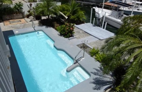 Cudjoe Key House | 2 Bedroom Canal Home in Cudjoe Key, FL w/Private Pool & Extra Loft Space