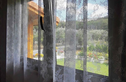 Sao Pedro Ski Chalet | 2 bedroom chalet, Central Portugal