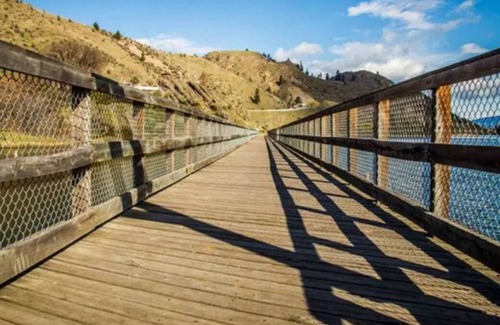 Okanagan-Similkameen Condo | 2 bedroom condo on Skaha lake 10 mins to Penticton