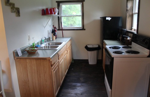 Venango Township Cottage | 2 Bedroom Cottage On 3+ Acres Between Edinboro And Meadville