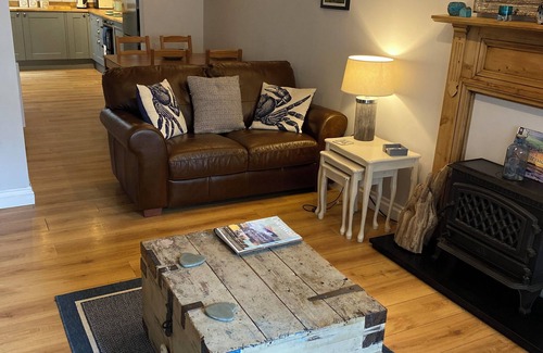 Boscastle Cottage | 2 bedroom cottage: private parking, by harbour, pubs. Boscastle - North Cornwall