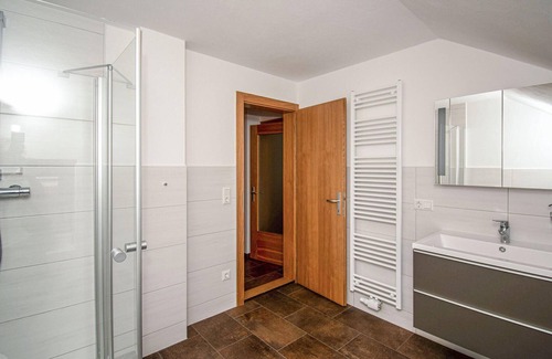 Liesing Apartment | 2 bedroom cozy apartment in Liesing