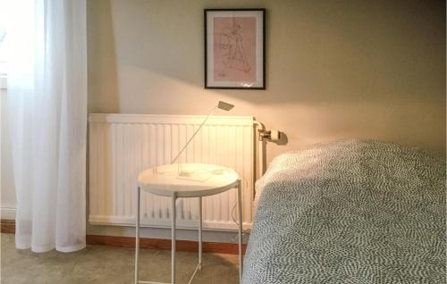 Kvillsfors Apartment | 2 Bedroom Cozy Apartment In Kvillsfors