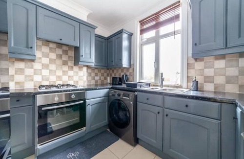 Sudbury Apartment | 2 Bedroom Duplex Apartment