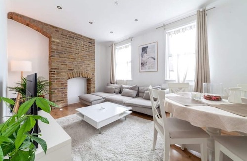 Sudbury Apartment | 2 Bedroom Duplex Apartment