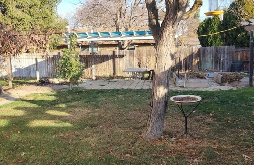Southeast Boise House | 2-bedroom duplex in Boise with WiFi, AC and fenced backyard with patio & gardens