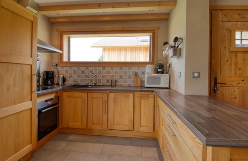 Samoens Apartment | 2-bedroom duplex with large terrace, pets allowed, in Samoëns