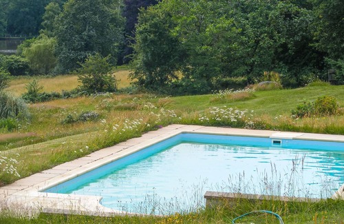 Saint-Hilaire-les-Places House | 2 bedroom accommodation in St Hilaire Les Places