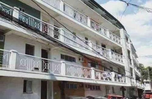 Cainta Apartment | 2-Bedroom/free parking/WiFi