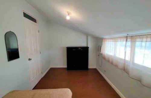 Cainta Apartment | 2-Bedroom/free parking/WiFi
