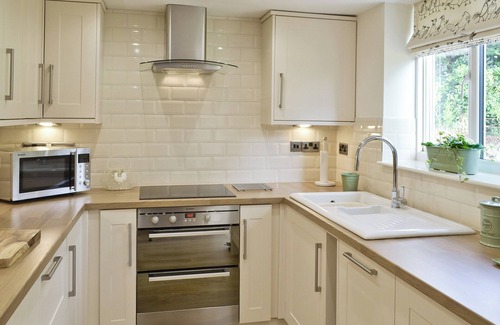 Holywell Cottage | 2 bedroom accommodation in Babell near Holywell