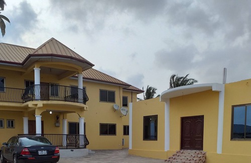 North Legon House | 2 Bedroom ensuite executive apartment, 3 baths, 3 toilets