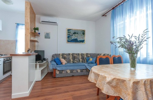 Raslina Apartment | 2 bedroom gorgeous apartment in Raslina