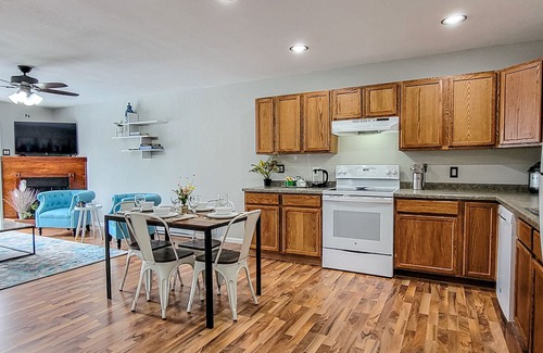 Lake George Apartment | 2 bedroom Hide-a-way with Balcony- minutes from Lake George