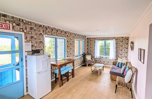 Wainimala House | 2 Bedroom house across from the beach. Perfect location in the heart of Matei