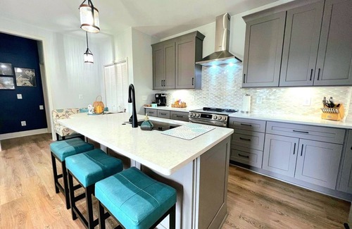 Ashland City House | 2-bedroom house in Ashland City, TN - 30 minutes from downtown Nashville
