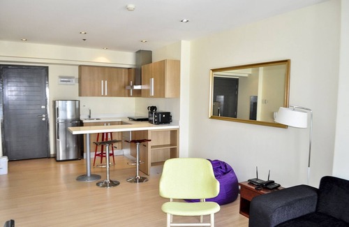 Downtown Apartment | 2-Bedroom @ Knightsbridge 2910