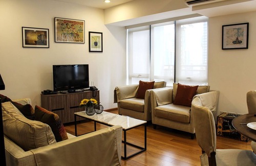 Downtown Apartment | 2 Bedroom Loft @ Milano 302