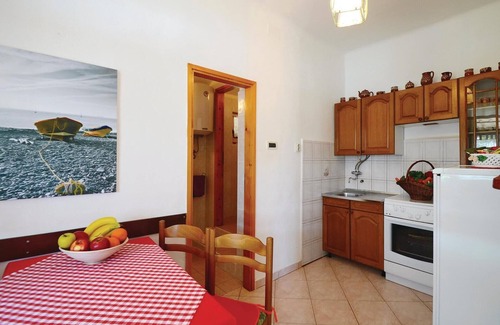 Trget House | 2 bedroom lovely home in Trget