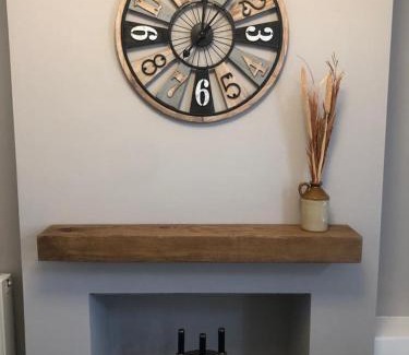 Luton House | 2 Bedroom Luton Townhouse