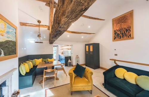Airton Cottage | 2 bedroom luxury cottage with hot tub