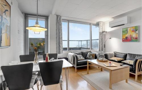 Sandkaas Apartment | 2 Bedroom Nice Apartment In Allinge