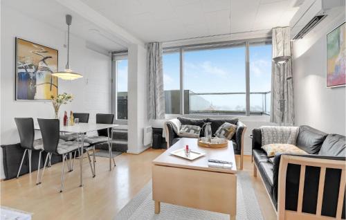 Sandkaas Apartment | 2 Bedroom Nice Apartment In Allinge
