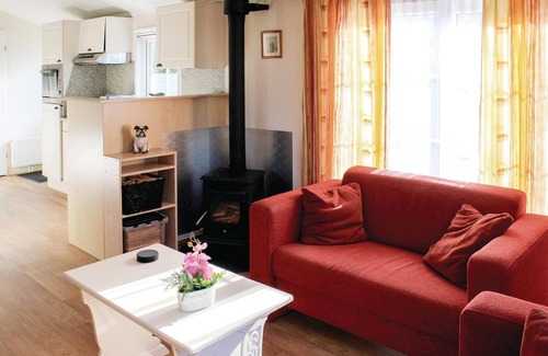 Tzummarum House | 2 bedroom nice home in Tzummarum