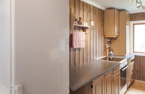 Gjengstoa House | 2 bedroom nice home in Farstad