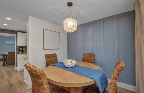 Punta Gorda House | 2-bedroom Pool home in Downtown Punta Gorda
