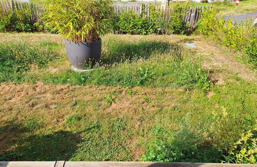 Trevou-Treguignec House | 2 Bedroom Property in TrÃ©vous-TrÃ©guignec