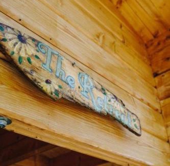 Seguin House | 2 Bedroom Retreat Cottage On Muskoka Shores