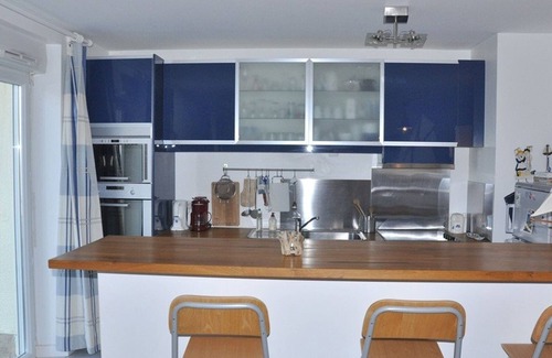 Tregastel Apartment | 2-bedroom sea view apartment in Trégastel with parking