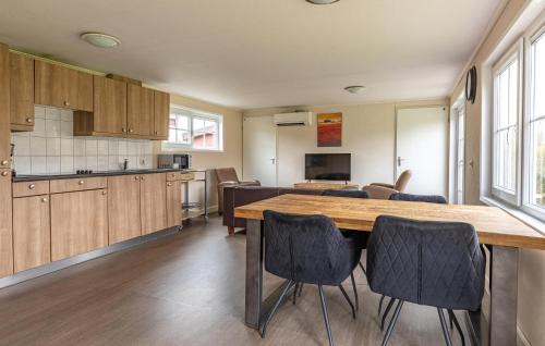 Wagenborgen House | 2 Bedroom Stunning Home In Wagenborgen