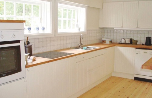 Eskilstuna House | 2 bedroom stunning home in Strängnäs