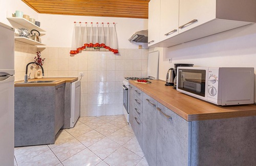 Pinezici House | 2 bedroom stunning home in Pula