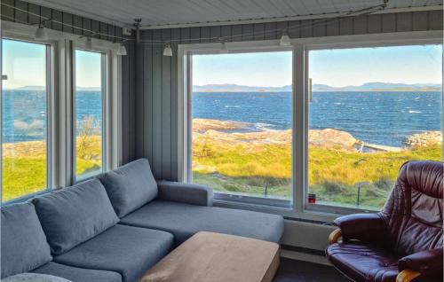 Rennesoy House | 2 Bedroom Stunning Home In Rennesøy