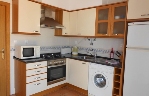 Conceicao e Cabanas de Tavira Apartment | 2 bedroom top floor apartment, swimming pool, Air-Con.