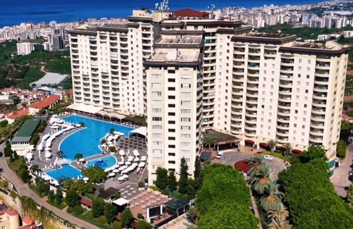 Kargicak Villa | 2-bedroom villa in fabulous Goldcity/Alanya with WiFi, fitness room, AC