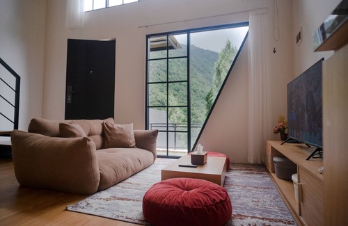 Kejajar Villa | 2-bedroom villa in welcoming Jawa Tengah with WiFi