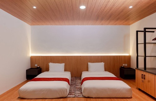 Kejajar Villa | 2-bedroom villa in welcoming Jawa Tengah with WiFi