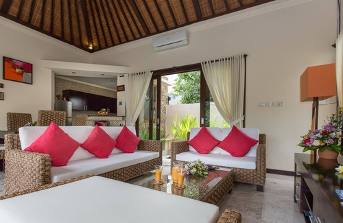 Ungasan Villa | 2 Bedroom Villa, Uluwatu Private Pool Villa near Melasti Beach