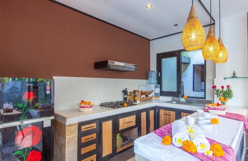 Payangan Villa | 2-Bedroom Villa with Stunning Green View, Private Pool, and Private Kitchen